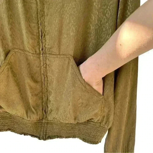 MAEVE Anthropologie Gold Brown Silky Leopard Light Bomber Jacket Size Small - Picture 5 of 10